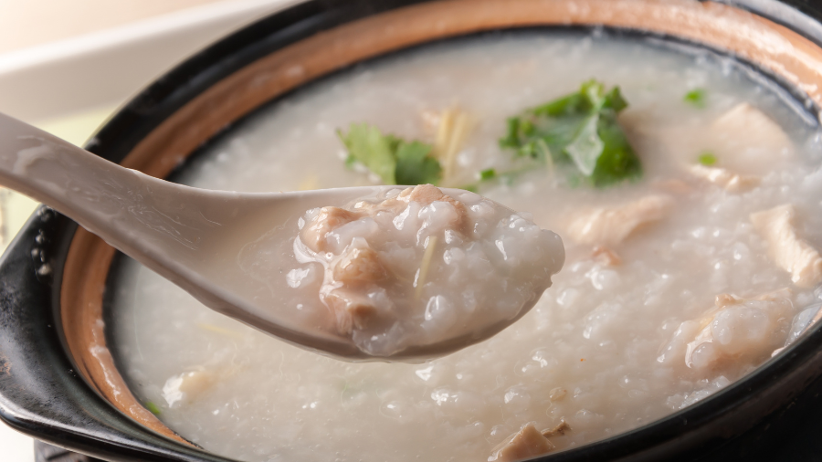 cháo gà (chicken porridge)