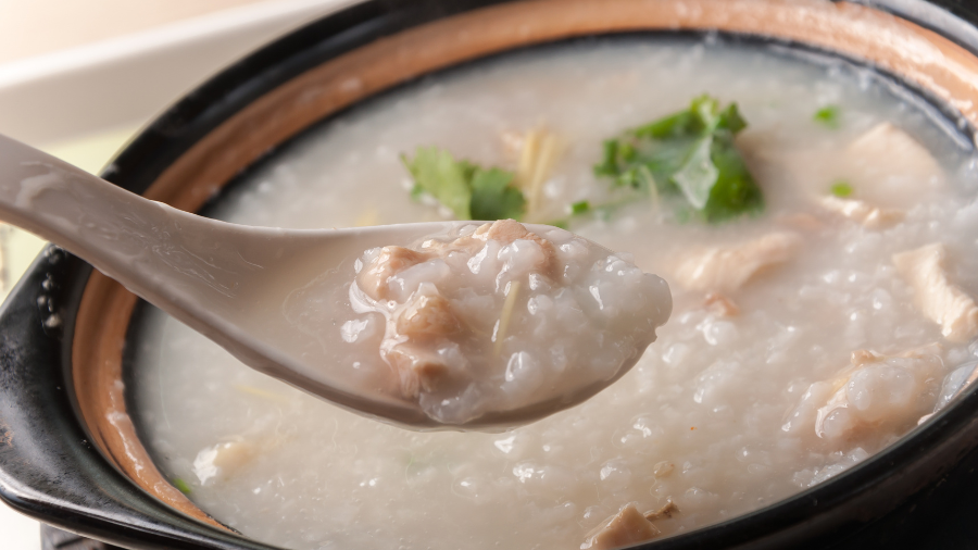 cháo gà (chicken porridge)